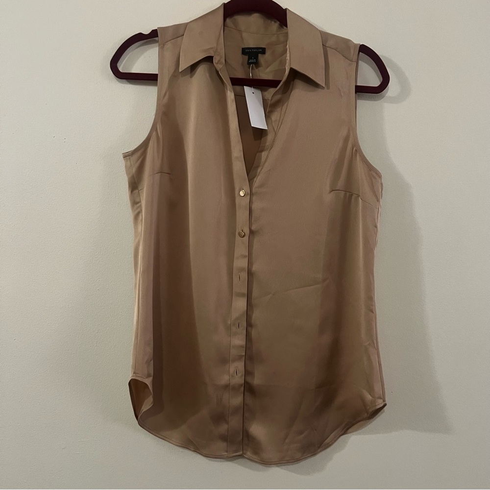 Ann Taylor Sleeveless Essential Blouse NWT